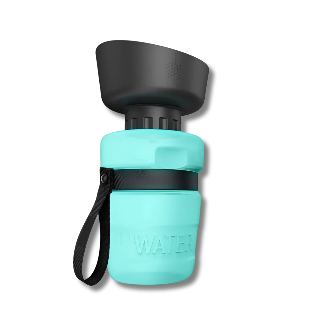 Keep your pet happy and hydrated wherever you go, with the MATE Portable Travel Water Bowl.&nbsp;